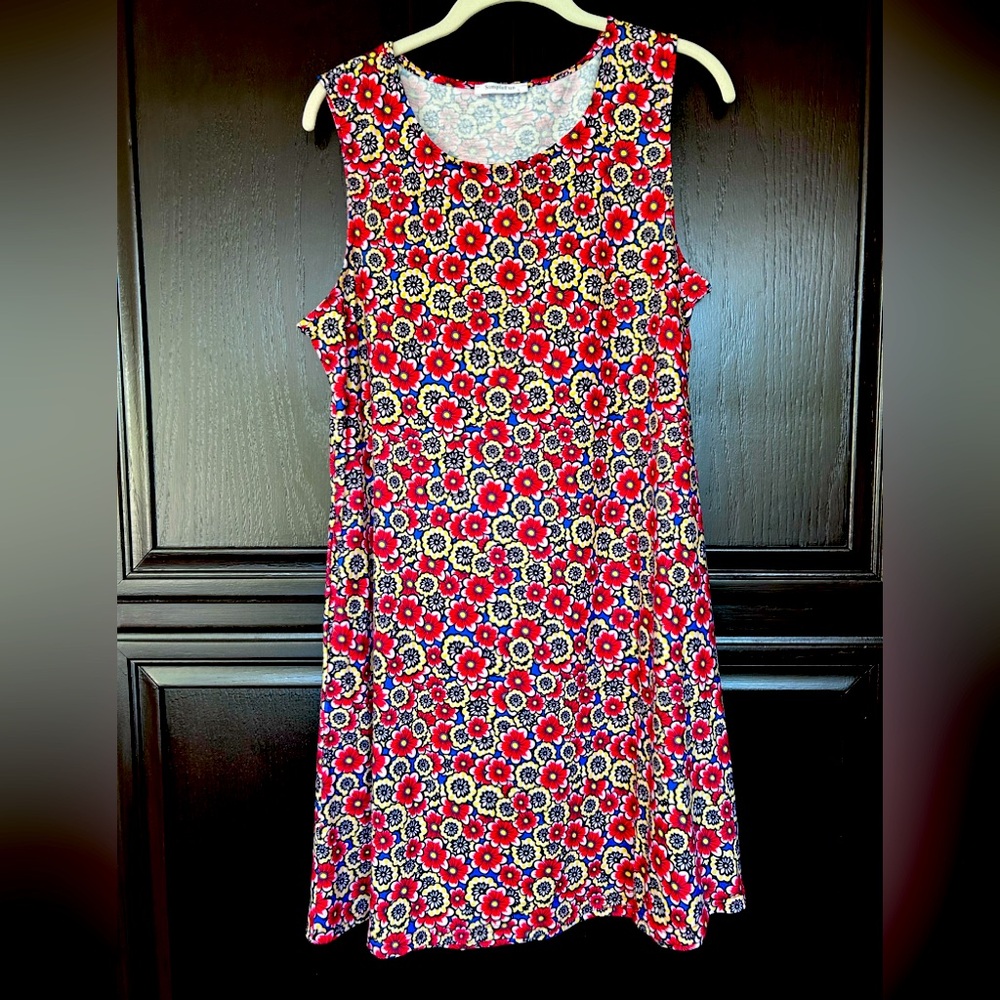 SIMPLE FUN dress, size large, side pockets